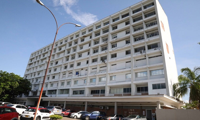 Hospitales & Consultorios